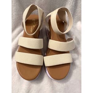 Platform sandals light yellow size 6.5 - hardly worn